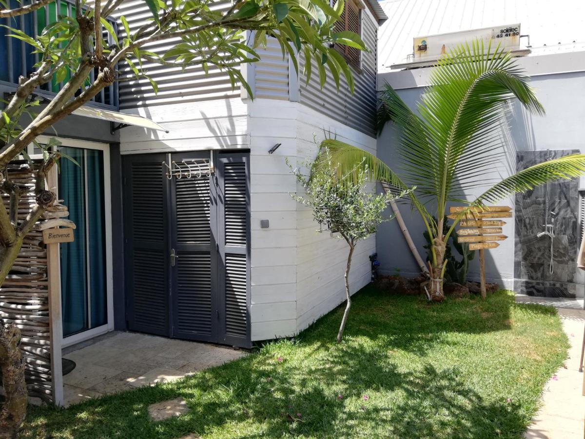Studio Independant Dans Propriete Avec Piscine Et Wifi Lägenhet Saint-Gilles-les Bains Exteriör bild